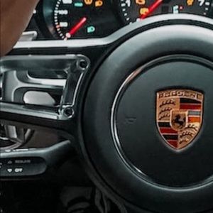 Meet your Posher, Roberto